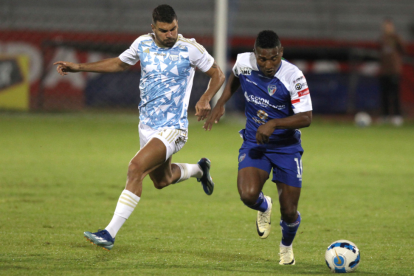 Emelec venció 2-1 a Imbabura en la primera fase de LigaPro