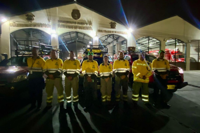 Los bomberos de Guayaquil partieron esta madrugada de sábado 23.