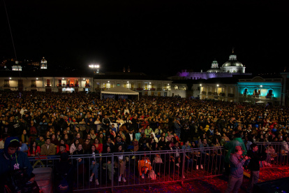 El pregón por las Fiestas de Quito se realizó el 22 de noviembre en la Plaza San Francisco.