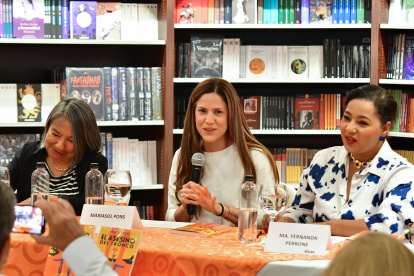 La novela "El asesino del tronco" explora la migratoria forzosa.