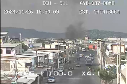La columna de humo se evidenció desde zonas cercanas en el suburbio de Guayaquil.