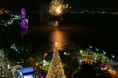 Años atrás, el encendido del Malecón ha captado la atención de cientos de guayaquileños.
