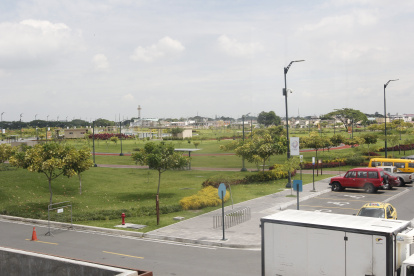 Foto panorámica del Parque Samanes, sitio con el que se conectaría el Malecón 3000, proyecto del Municipio.
