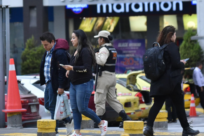 Algunos centros comerciales ampliarán sus jornadas de descuentos por Black Friday hasta el domingo y alargarán los horarios.