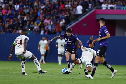 Independiente del Valle busca un triunfo en Machala ante Orense.