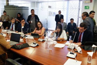 Sesión de la Comisión Ocasional para tratar el Proyecto de Reforma Parcial a la Constitución