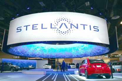 Empresa. Stellantis es el fabricante multinacional de automóviles.