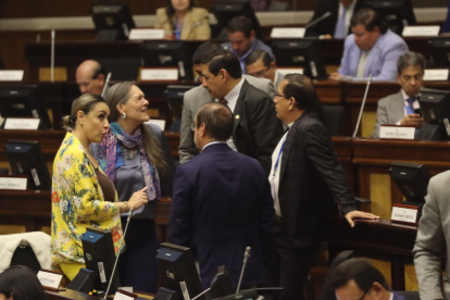 Sobre hechos coyunturales y la falta de acciones de otras funciones del Estado, la Asamblea guarda silencio.
