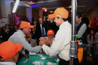 El Campeonato Mundial del 40 se desarrolló en Quito, la noche de este miércoles 4 de diciembre.