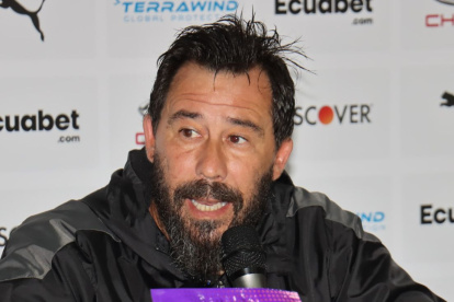 Pablo Sánchez es el director técnico de Liga de Quito.