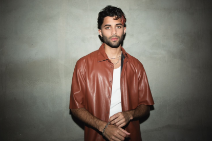 El debut de Erick Brian como solita acumuló más de 14 000 likes en menos de 24 horas.