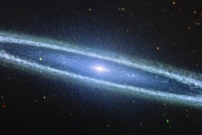 Esta galaxia, también conocida como Messier 104 (M104), ha sido captada con un detalle sin precedentes.