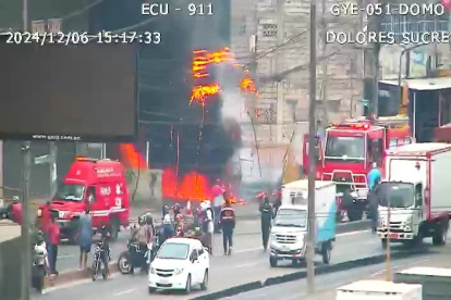 El humo era divisible desde diferentes puntos de la vía a Daule.