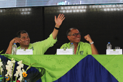 Jorge Glas y Rafael Correa, en una actividad política de Alianza PAIS.