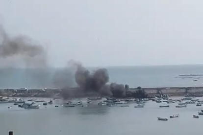 El incendio era visible desde una gran distancia.