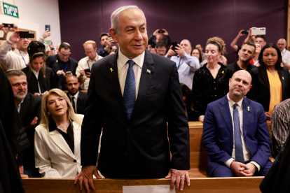 El primer ministro israelí, Benjamín Netanyahu, en el tribunal de Tel Aviv.