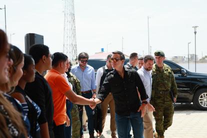 El presidente de la República, Daniel Noboa, y el ministro de Gobierno, José De La Gasca.