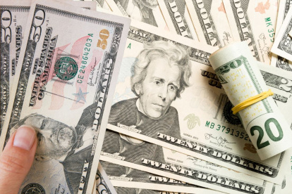 Los billetes de dólar tendrán un nuevo diseño.