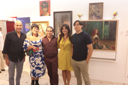 Rafael Wong, Carla Bresciani, Juan Xavier Mata, Claudia Toledo y Mauricio Mayorga.