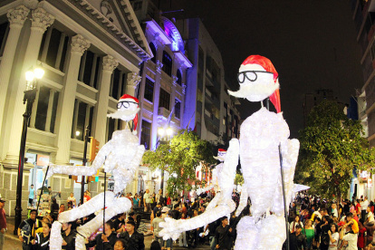 El desfile se realizó en diciembre de 2023.