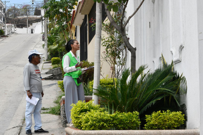 El Municipio de Guayaquil socializó con los habitantes de Bellavista obras provisionales en el sitio.