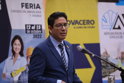 Josué Briones es ingeniero civil y ahora gobernador de Manabí.