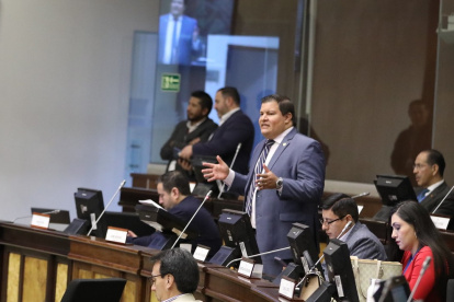 El asambleísta Jaime Moreno, de Construye, fue uno de los interpelantes en el juicio político contra la exministra Andrea Arrobo.