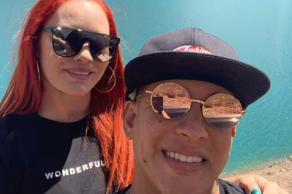 Descubre los detalles de esta disputa legal y sus implicaciones en la carrera del artista.