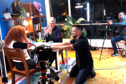 Túpac Galarza le pidió matrimonio a Alondra Santiago.