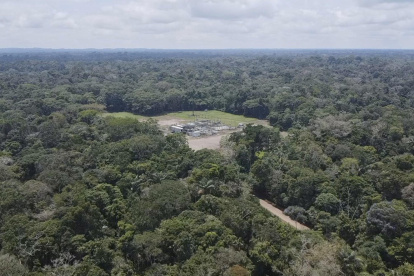 Ecuador dispondrá de hasta 460 millones de dólares para la protección y desarrollo de la Amazonía, informó el ministro de Economía.