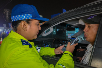 Las multas de tránsito son algunos de los rubros que se actualizan con el nuevo salario.