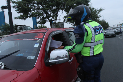 La ATM realizará operativos a diario en Guayaquil durante el mes de diciembre.
