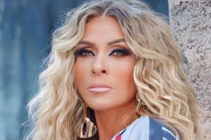 Yuri tiene 60 años.