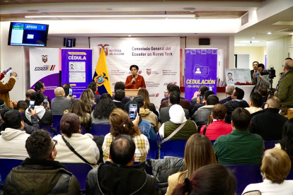 Ecuador apertura el primer Centro de Impresión de Cédulas de Ciudadanía en el Exterior.