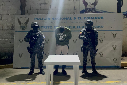 Operativos policiales ejecutados en el sur de Quito permitieron la ubicación y la detención de dos ciudadanos que tenían boleta de captura