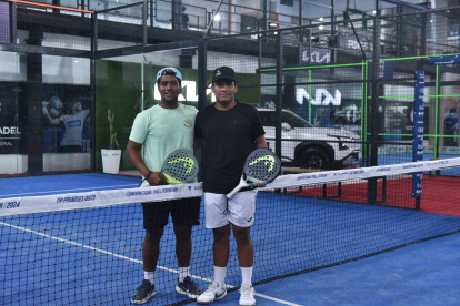 HERMANOS GUAYAQUILEÑOS PRACTICAN PADEL EN LA CUIDAD DE QUITO PARA SUS COMPETENCIAS QUITO 14/09/2024 FOTOGRAFA :KARINA DEFAS PERIODISTA: JAIME JARAMILLO AG- PERIODISTAS AG- GRANASA AG- GRANASA QUITO