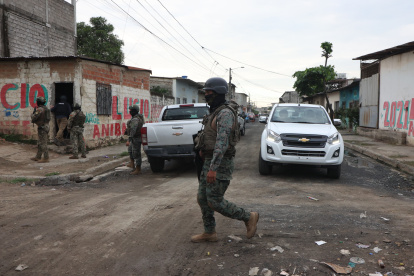Imagen referencial de operativo militar para graficar este artículo.