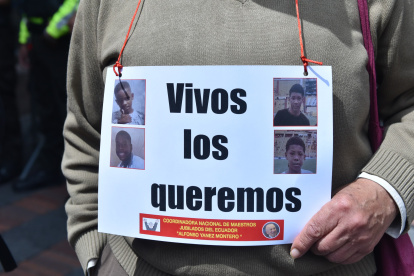 "Vivos los queremos" es una de las frases que más ha resonado en la búsqueda de los menores desaparecidos.