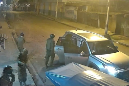 En la escena del crimen, los peritos de Criminalística encontraron ocho vainas percutidas de calibre 2.23.