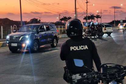 Las víctimas se movilizaban en un vehículo cuando fueron alcanzados por los disparos.