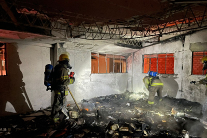 El Centro de Acogida Dorotea Carrión fue afectado por las llamas.