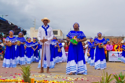 Acto. La ceremonia donde se juntaron los pueblos, deja claro ejemplos de hermandad entre ellos.