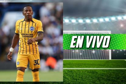Pervis Estupiñán del Brighton se enfrenta al Brentford.