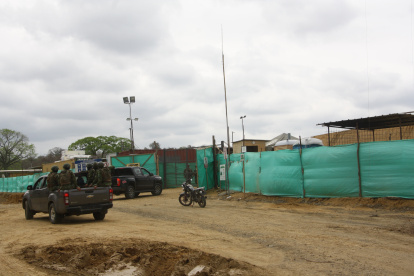 Exteriores de la obra de la Cárcel del Encuentro, en Santa Elena.