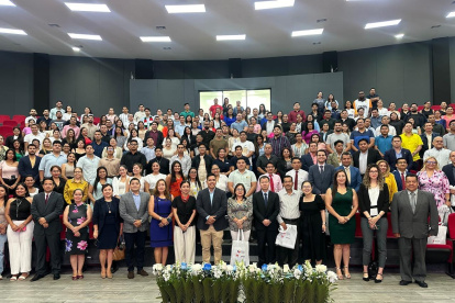 Inauguración. Representantes del CES, Huawei y varias universidades participaron del lanzamiento.