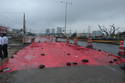 El punto afectado ya fue rellenado y se procederá este 30 de diciembre con la pavimentación.