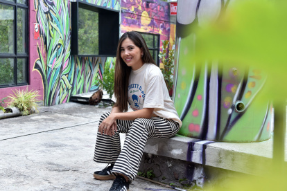 En La Tejedora, estudios de diseño como el de Stephanie Rodas ofrecen una mirada hacia la innovación.