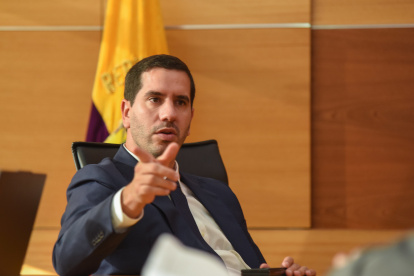 El ministro de Transporte y Obras Públicas, Roberto Luque.