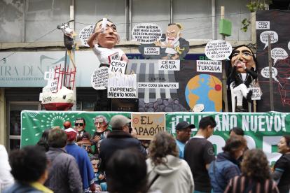 La avenida Amazonas fue el escenario para el concurso de los años viejos que se retoma después de cinco años