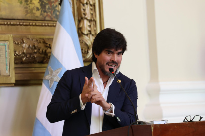 José De La Gasca, ministro de Gobierno, en rueda de prensa este 2 de enero.